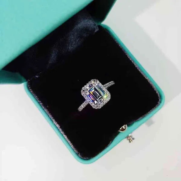 Emerald Cut 2ct Diamond Cz Ring Sterling Sier Promise Engagement Wedding Band Rings for Women Gemstones Party Jewelry Gift