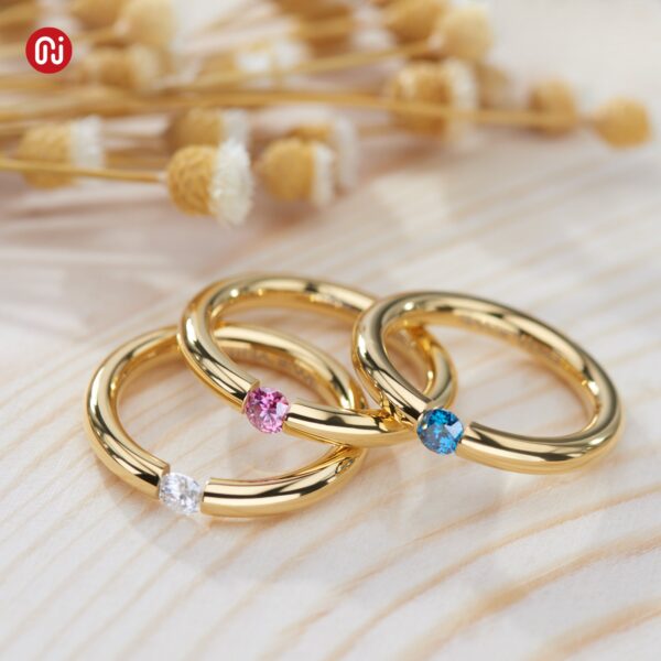8d54c2a2368f7e20 GIGEWE Moissanite 0.3ct 4mm Round Cut Nova Blue/Pink White Titanium Steel Ring Diamond Test Passed Fashion Claw Setting Gift