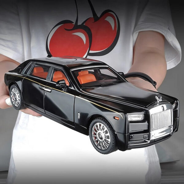 1:18 Rolls-Royce Phantom Car, Zinc Alloy Pull Back Toy Diecast Car with Sound and Light, Realistic Modeg Model Toy111