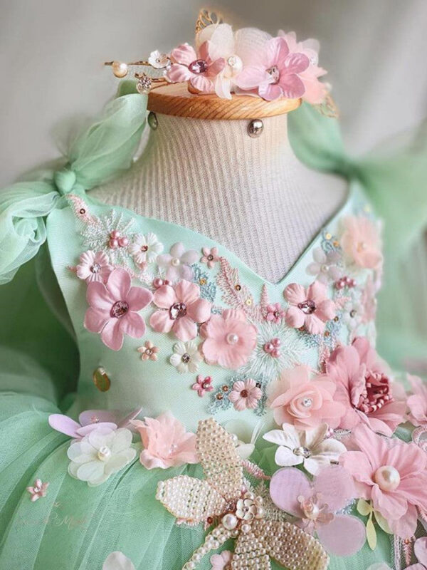 2024 New Children‘s Princess Evening Gown Sleeveless Pearls Appliques Design Wedding Birthday Baptism Party Girls Dresses A3650