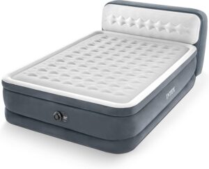 91e06210e9b3be60 Intex 64447ED Dura-Beam Deluxe Ultra Plush Air Mattress with Headboard: Fiber-Tech – Queen Size – Built-in Electric Pump – 18in Bed Height – 600lb Weight Capacity