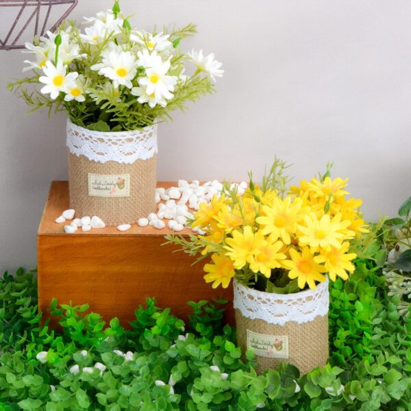 XONOR Artificial Flowers - Set of 4 Mini Fake Potted Silk Daisy Flowers for Home Decor Wedding Office Tabletop Decoration