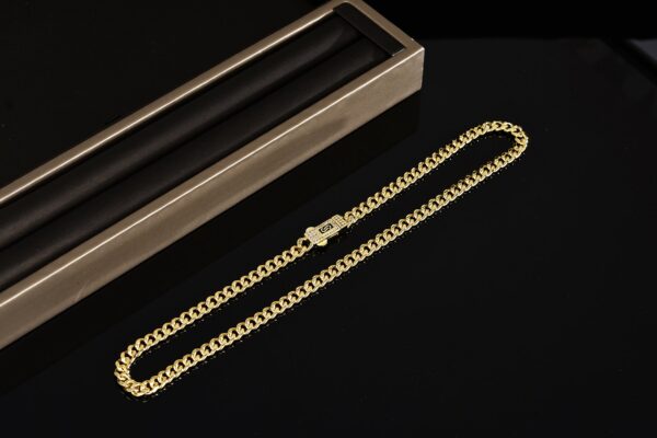 Golden Fashion Miami Stainless Steel Cuban Chain Hip Hop Men's And Women's Jewelry Necklace