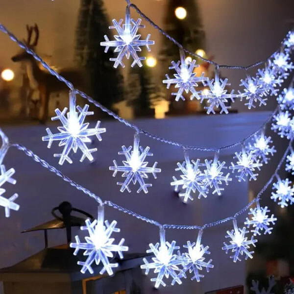 95f3d34a304ac0d7 1pc LED Christmas Snowflake String Light Indoor & Outdoor Hanging Decorative Lighting Fairy Atmosphere Lamp For Garden Party