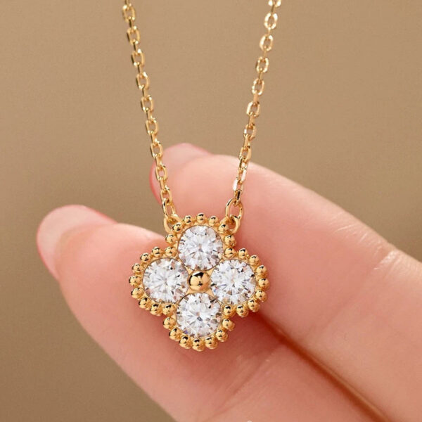 1.2ct Moissanite Clover Women Rose Gold Plated Iced Mosan Diamond Pendant Necklace Sterling Sier Pass Tester Gift