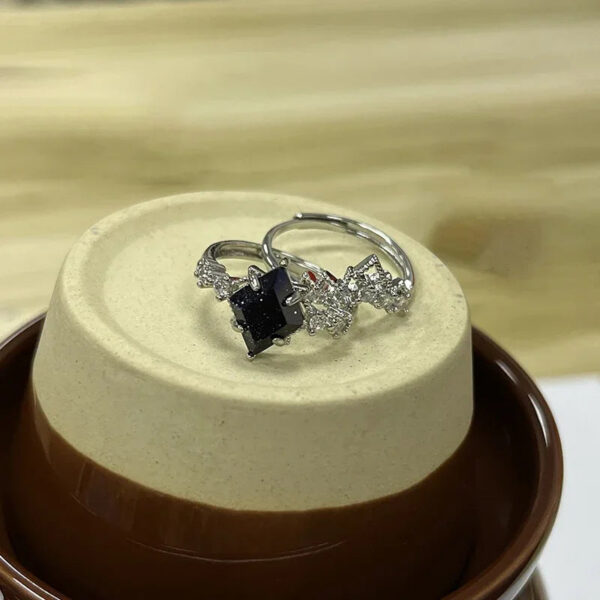 9e55b92558e4a76f Original New Vintage Court Style Lace Blue Crystal Micro Setting Diamond Stacking Ring Gold Plated Ladies Jewelry