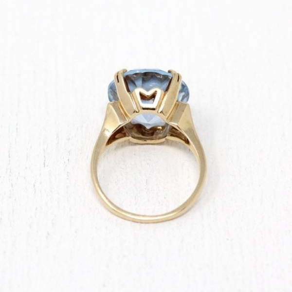 Simple Fashion Light Blue Diamond Female Romantic Engagement Ring Bride Princess Love Anniversary Gift Beach Party Jewelry