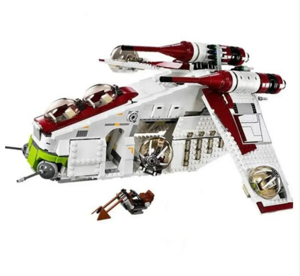 9f2b61359ad8ff05 1175Pcs Staredamp Republic Gunship & Wars Building Blocks 75021 Bricks Toys for Children Compatible with 05041