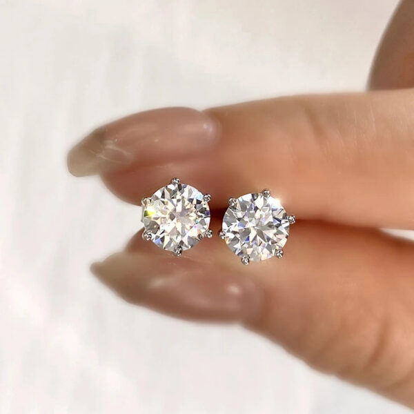 a1717b61ae072e7a DW 0.5ct-2ct D Color Certified Moissanite Stud Earrings Lab Created Diamond 925 Sterling Silver Gold Plated Wedding Jewelry