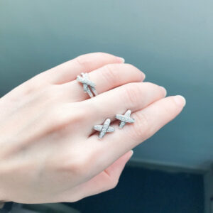 a2e17b582cff8234 Follow Cloud 0.35 Carat Moissanite Wedding Diamond Band Women Rings X Cross Shape Sterling Sier D Color Ring Fine Jewelry
