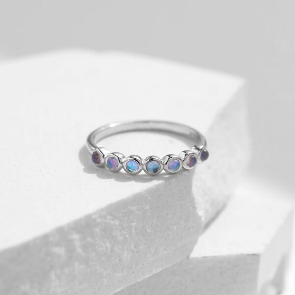 MODIAN 925 Sterling Silver Exquisite Round Moonstone Ring Stackable Crystal Ring For Women Birthday Gift Fine Jewelry