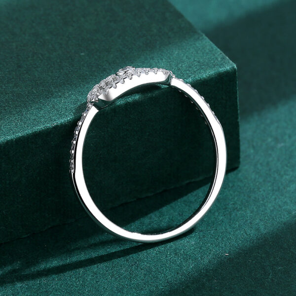 NEW Ring Women's Real S Sterling Sier Diamond Zircon Pig Nose Female Fashion Girlfriend Gift Engagement Jewelry
