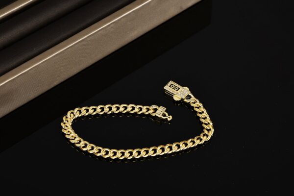 Golden Fashion Miami Stainless Steel Cuban Chain Hip Hop Men's And Women's Jewelry Necklace