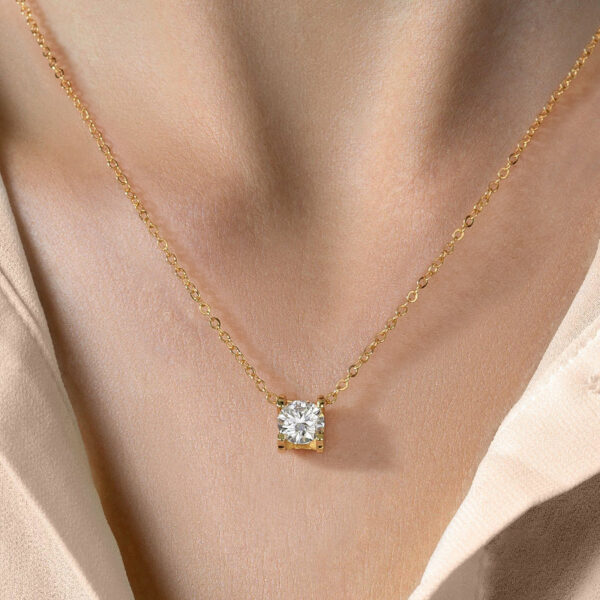 ab35da9215c400df GRA 1-2CT D Color Shiny Moissanite Diamond Pendant Chain for Women Sterling Sier Necklace Engagement Fine Jewelry