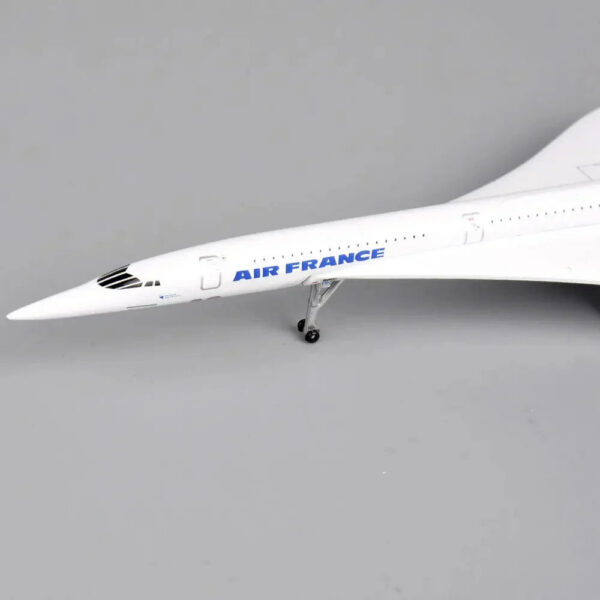 1:400 Scale Airplanes France 1976-2003 White Mini Diecast Metal Aircraft Model Gift Air plane Toys