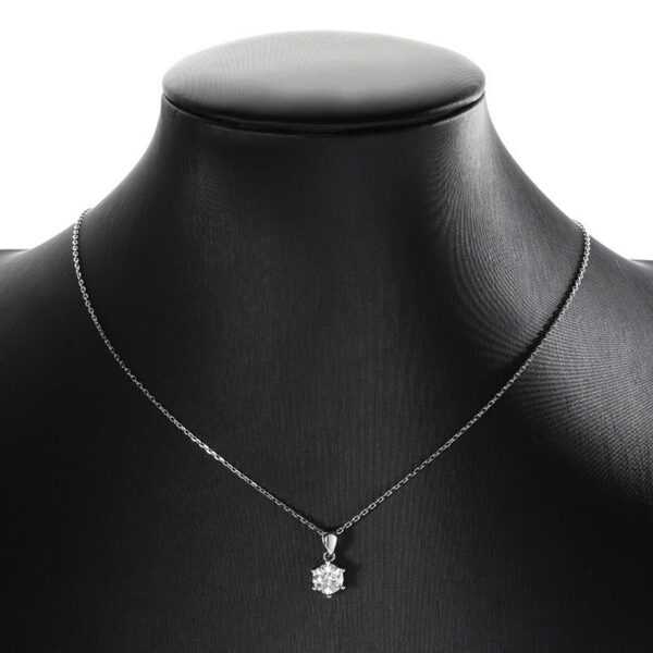 Smyoue D Color 0.5-5CT Moissanite Diamond Necklace for Women Round Pendant Birthday Gift S Sterling Sier Wedding Jewelry