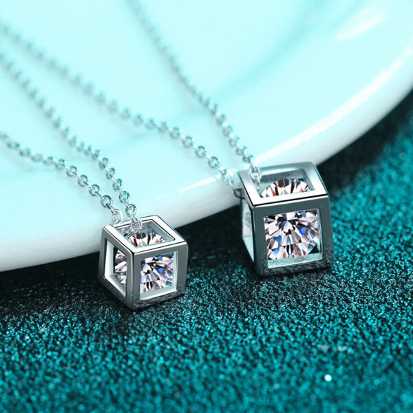 EWYA Real S Sterling Sier 1ct Moissanite Pendant Necklace for Women Party Fine Jewelry Diamond Neck Chain Necklaces Gift