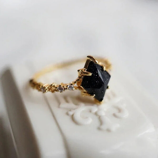 bc3a80dda57bd621 Original New Vintage Court Style Lace Blue Crystal Micro Setting Diamond Stacking Ring Gold Plated Ladies Jewelry