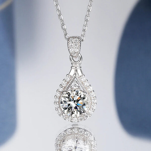 LORIELE 100% Real Moissanite Necklace Women Vvs Round Cut Diamond Pendant for Girlfriend Jewelry S Sterling Sier Gra
