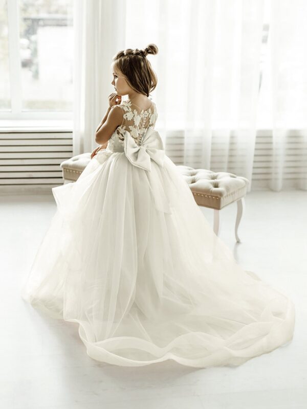 FATAPAESE White Kids Bridesmaid Dress for Girls Flower Long Sleeve Floral Lace Tulle A Line Gown Appqulies Wedding Even 2022