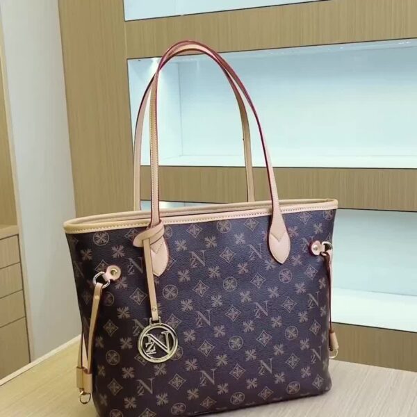 c32d209abd39e75d Large Capacity Ladies Tote Shoulder Bag Commuter Large Waterproof Portable Bag For Women