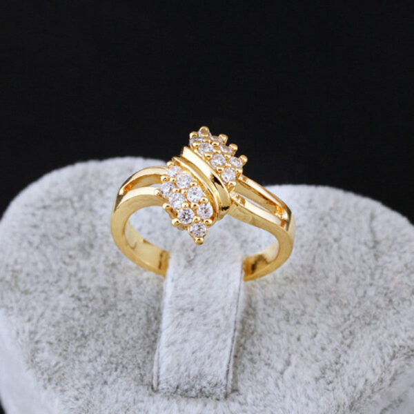 c49b1484541169ae 100% 14K Diamond Charm Lady Rings for Women Bohemia Engagement Irregular Aros Mujer Oreja 14 K Gold Jewelry