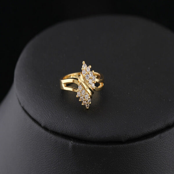 c731c223d273bde3 100% 14K Diamond Charm Lady Rings for Women Bohemia Engagement Irregular Aros Mujer Oreja 14 K Gold Jewelry