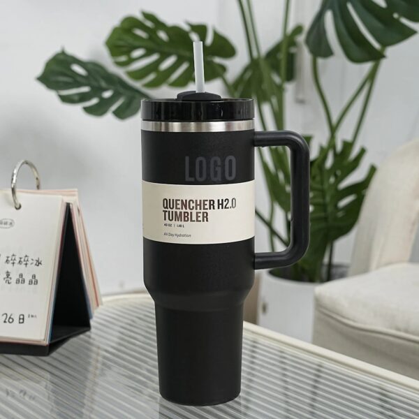 c74d41a54003bc95 Mugs Ready To Ship Quencher Tumblers H2.0 40oz Stainless Steel Cups with Silicone handle Lid And Straw 2nd Generation Car mugs Keep Drinking Cold Water Bottles 514