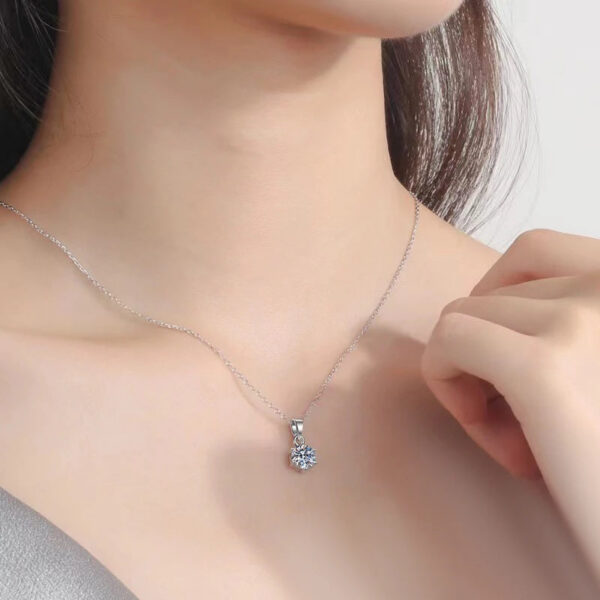 NeeTim 4ct 10mm Moissanite Necklace For Women Sterling Sier with Gold Plated Lab Diamond Pendant Wedding Party Jewelry