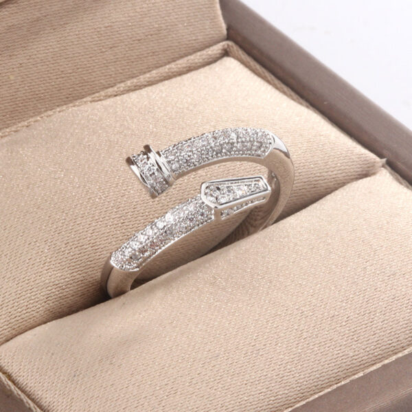 c9ad803a3d11211d Classic Design Full Diamond Zircon Nail Ring Fashion Everything Sier Ladies Fine Jewelry Light Birthday Party Gift