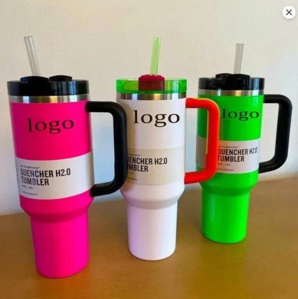 ccc978ef19503a76 US STOCK 40oz Quencher Tumblers Black Chroma Parada Co-Branded Flamingo Chocolate Gold Valentines Day Gift Cups with Silicone handle Lid And Straw Car mugs 0221