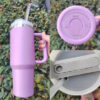 cee332d9f7c4c7e5 With 1:1 Chocolate Gold Black Chroma 40 oz Quencher H2.0 Tumblers Cups with handle Lid and straw Cobranded Winter Pink Parade Car Mugs 40oz Tumbler 0320