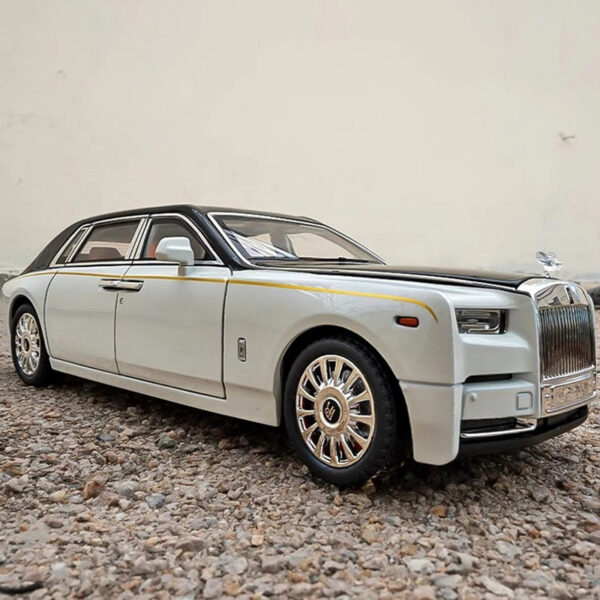 1:18 Rolls-Royce Phantom Car, Zinc Alloy Pull Back Diecast Car with Sound and Light, Realistic Modeg Model Toy