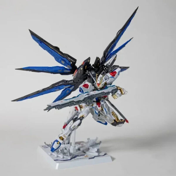 e11098ae841e27f2 DABAN 8802 Strike Freedom MB ZGMF-X20A MG 1/100 SEED DESTINY Model DIY Assembly Action Figures Anime Model Toy Gift Boyfriend