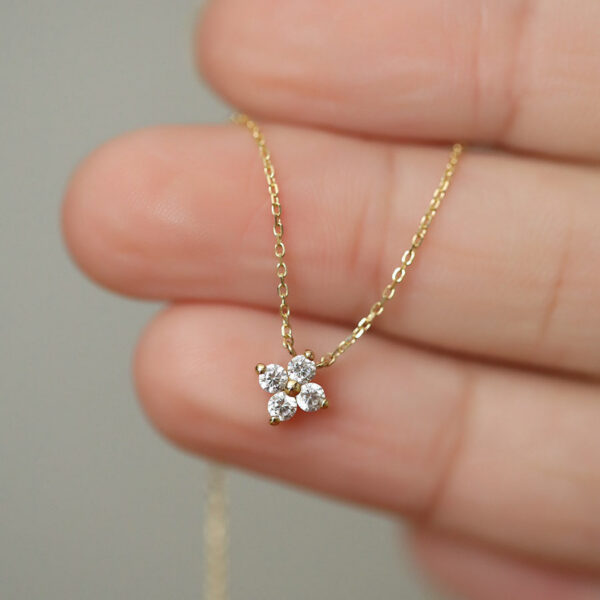 ITSMOS Solid Sterling Sier Zircon Flower Diamond Pendant Dainty Simple Gold Necklace For Women Wedding Party