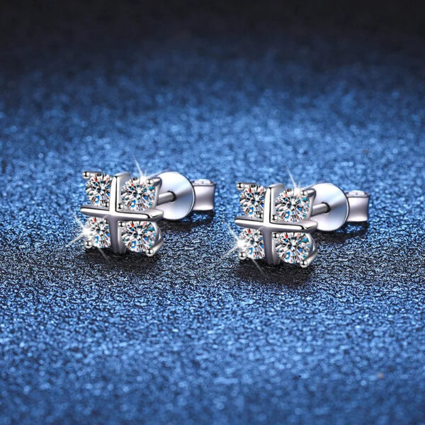 925 Sterling Silver 0.8 Carat *2 Moissanite Diamond 8 Earrings Classic Fashion Design Light Luxury Niche Temperament