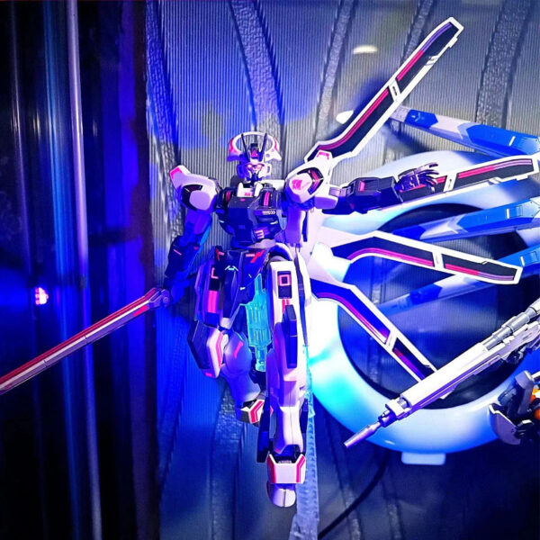 Gundam figure model HG combat ride Gundam assembly model toy desktop ornament gift collection robot figure periphery kids toys