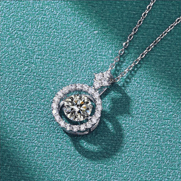 AETEEY 1CT D Color Real Moissanite Round Pendant Necklace For Women Lab Diamond S Sterling Sier Fine Jewelry Gift NE019