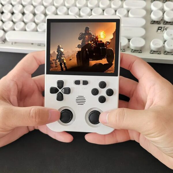 Coopreme XU10 Handheld 3.5" IPS Screen 3000mAh Battery Linux System Portable Video Game Console