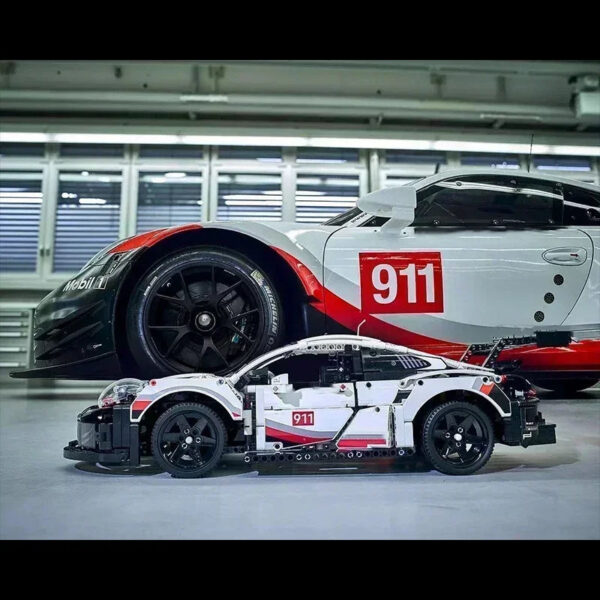 ee51adc619c7fe7f 911Rsr 1580PCS 1:10 Assembled Electric Model Remote Control Lights Building Blocks Sports Car Boy Toy