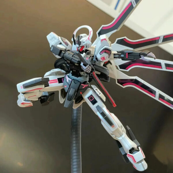 Gundam figure model HG combat ride Gundam assembly model toy desktop ornament gift collection robot figure periphery kids toys
