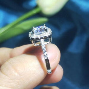 ef20c5dc86813952 100% Moissanite 1CT 2CT 3CT Brilliant Diamond Halo Engagement Rings For Women Girls Promise Gift Sterling Sier Jewelry
