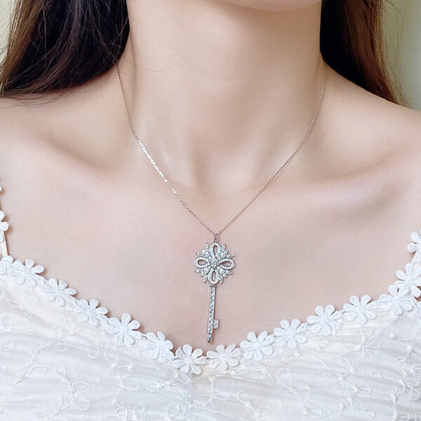 f3b0d99be6872730 Snowflake Diamond Key Necklace 100% Sterling Sier Fashion New Wedding Dinner Party Fine Jewelry for Women Birthday Gift