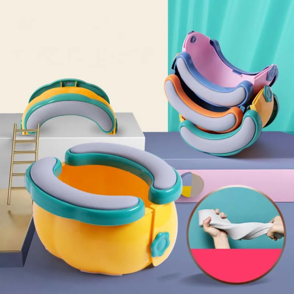 f481732b68d61a12 Toilet Portable Travel Baby Foldable Kids Potty Training Seat Easy to Clean With Storage Bag and 20 Garbage Bags