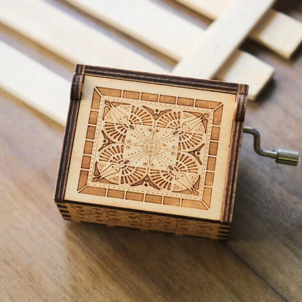 f7015b37e5646b69 Stars Wars Anime Theme Wooden Hand-cranked Octave Creative Music Box Couple Wedding Friend Birthday Xmas Decora Gifts
