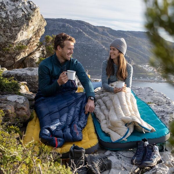 Naturehike Sleeping Bag Ultra Lightweight Envelope Sleeping Bag for 3-4 Seasons, Waterproof, for Camping, Hiking, Mountaineering